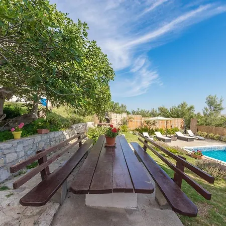 Apartment Fortica Stara Vas