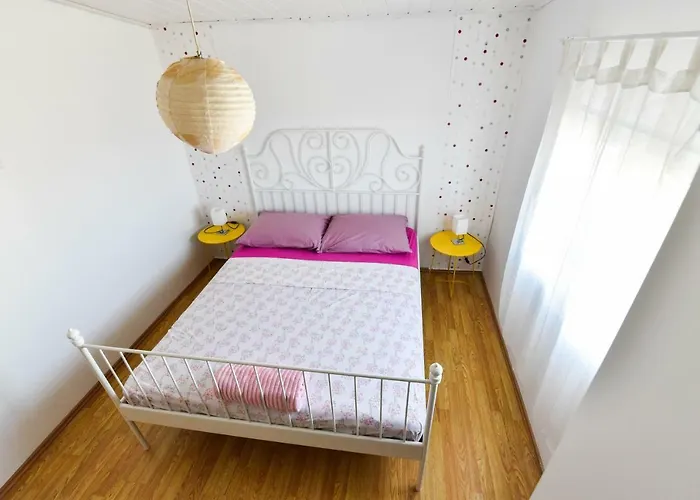 Apartments Fortica Stara Vas