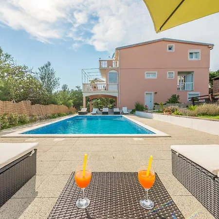 Apartments Fortica Апартаменты *