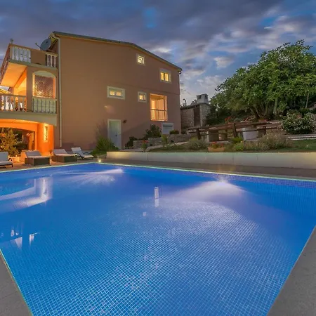 アパート Fortica