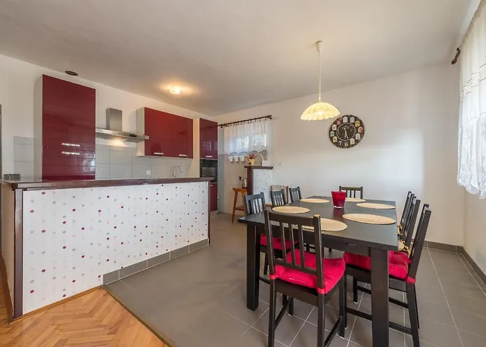 Апартаменты Apartments Fortica Stara Vas