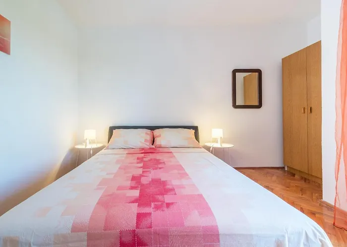 Апартаменты Apartments Fortica Stara Vas