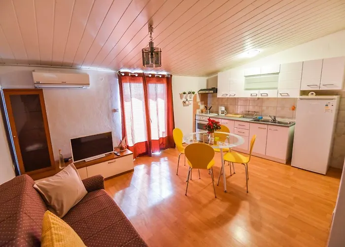 Apartments Fortica Stara Vas