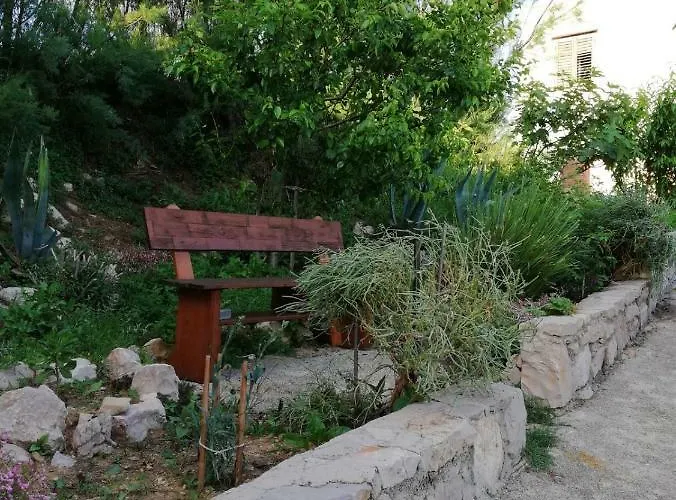 Apartments Fortica *